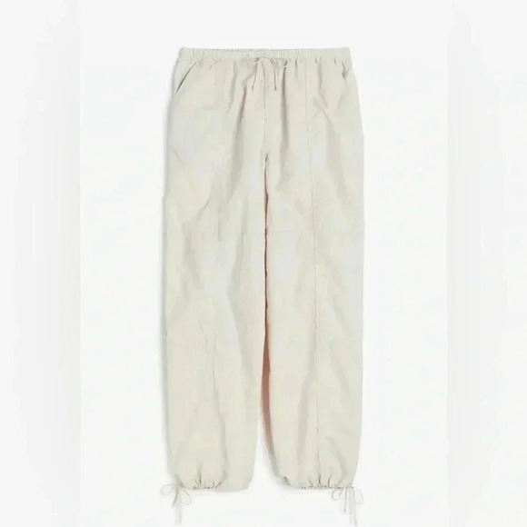 H&M Parachute Loose Fit Oversized Light Beige Pants size XXS - Picture 2 of 3